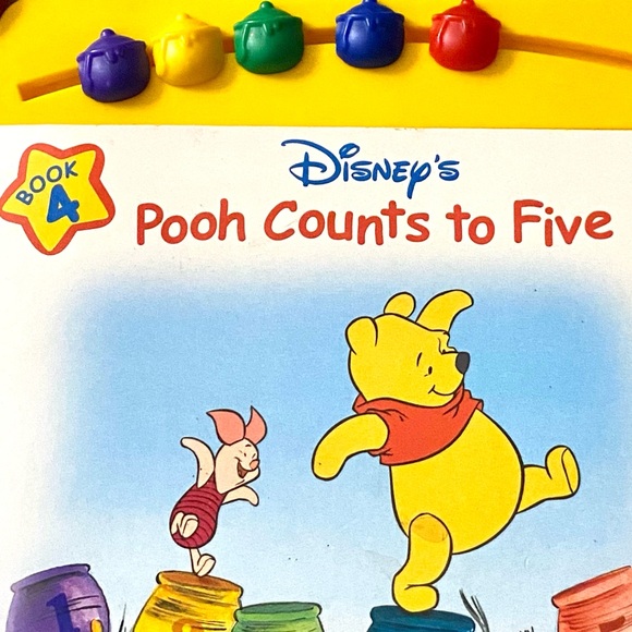 DISNEY’S Pooh Counts to Five Book, Educational Book Toy with Resin Bear & Hearts - Picture 2 of 6